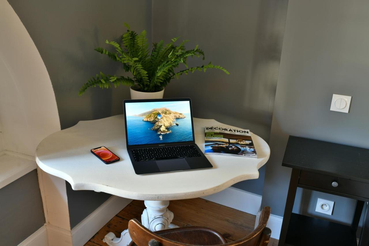 Pau: Superbe Appartement Climatise/Coeur De Ville ภายนอก รูปภาพ