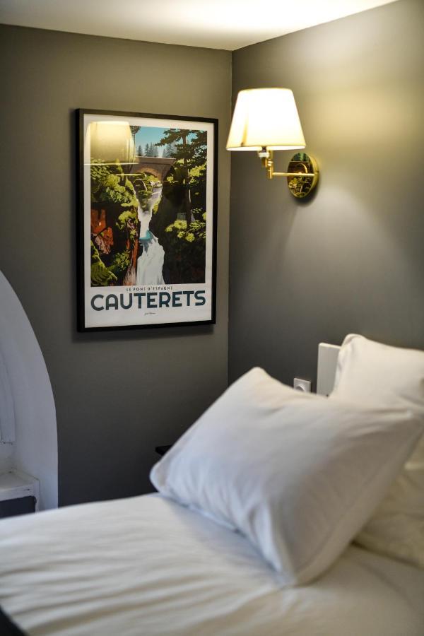 Pau: Superbe Appartement Climatise/Coeur De Ville ภายนอก รูปภาพ